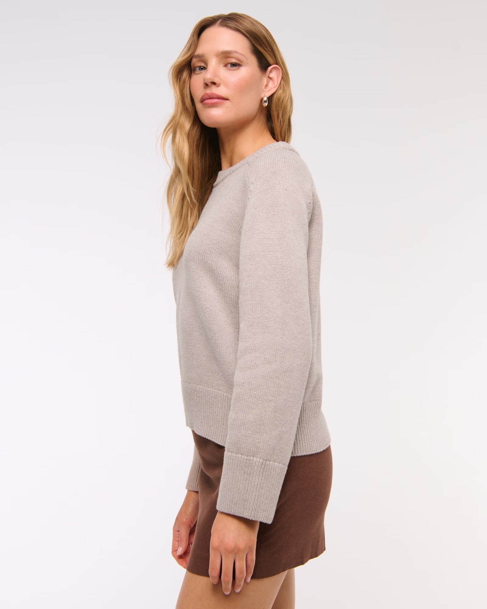 Comfortable And Skin – friendly Solid Color Lazy – style Pullover Sweater
